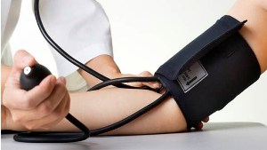 Обязательный контроль давления у диабетиков, перенесших инсульт