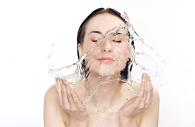 Умывание лица