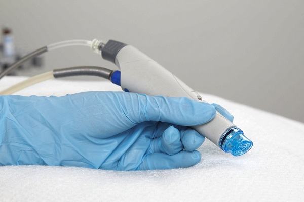 Лазер для лечения груди от акне