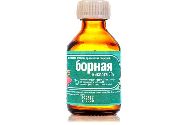 Применяемая от прыщей борная кислота