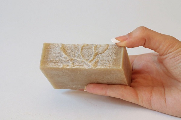 Умывание хозяйственным мылом