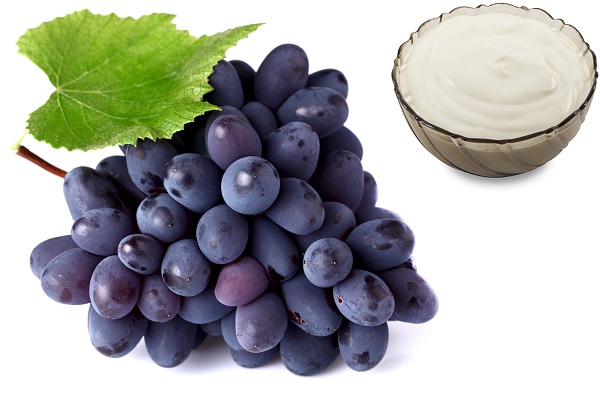 Виноград и сметана