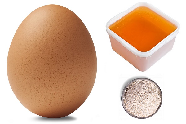 Яйцо с медом и мукой