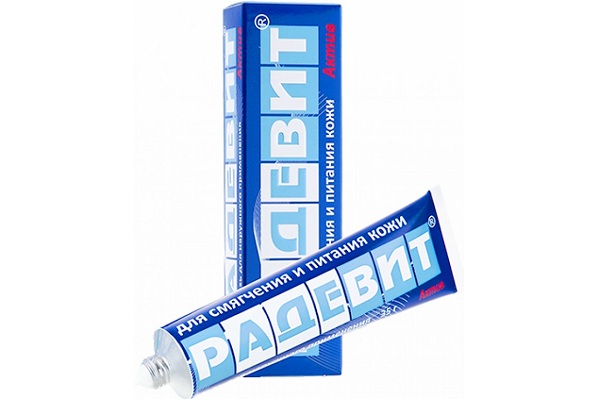 Применяемый при акне крем Радевит