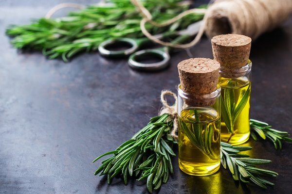 Масло розмарина для лечения прыщей