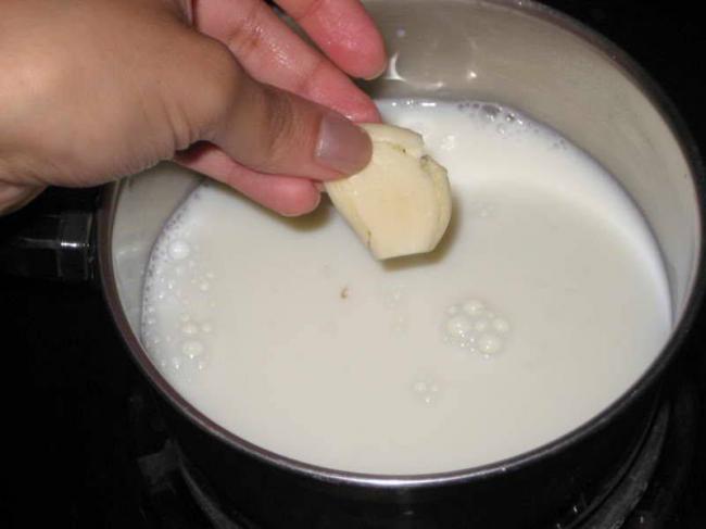 Самые простые и эффективные рецепты с молоком и медом от кашля
