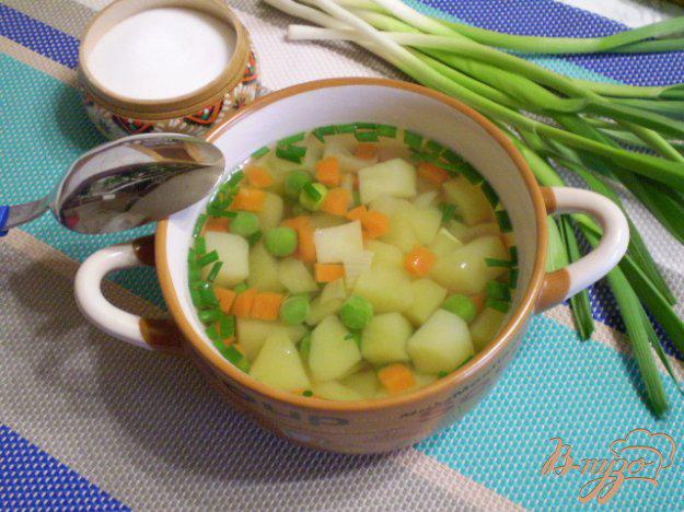 Рецепт для вкусного и легкого похудения: диетический куриный суп с яйцом
