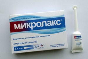 Как делать клизму для новорожденных при запорах в домашних условиях?