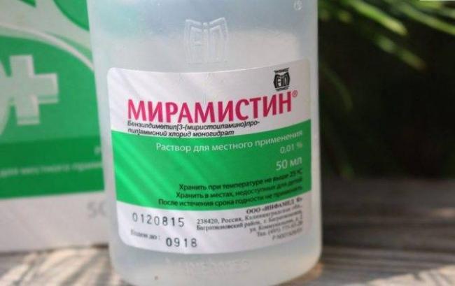 Обзор 5 лучших средств для полосканий при воспалении и зубной боли