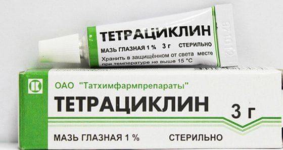 Резь в глазах: причины и лечение, капли, народные средства, сопутствующие симптомы (сухость, ощущение песка, будто что-то попало, слезоточивость, боль, покраснение, жжение)
