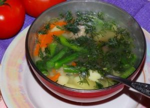 Вкусный и полезный диетический салат с куриной грудкой: лучшие рецепты