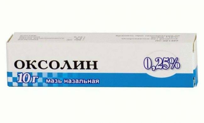 Как приготовить сложную мазь для носа