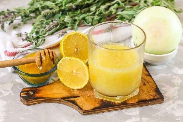 Лук с медом от кашля: рецепты для детей и взрослых